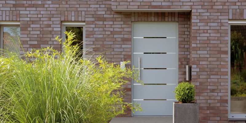 SOFTLINE 76, VEKA profil PVC-U bejárati ajtókhoz