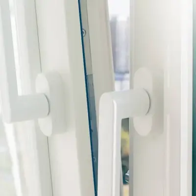 Mik a legfontosabb műanyag ablak kiegészítők?