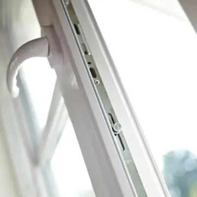 MŰANYAG ABLAK VÁSÁRLÁSA ELŐTT – MIT KÉRDEZZEK AZ ELADÓTÓL?