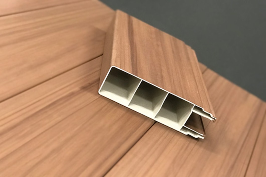 hazelnut-cut_res_21_9_w1652.jpg hazelnut-cut_res_21_9_w1652.jpg