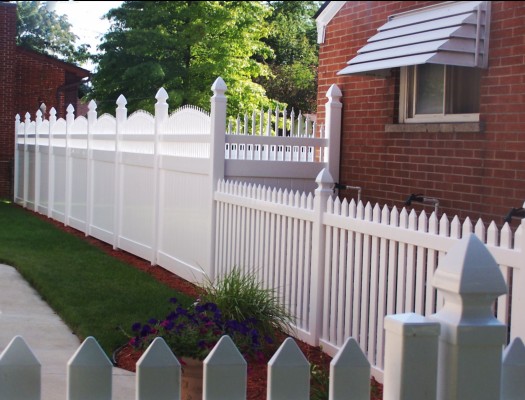 VEKA Privacy Fence with Convex Picket Top