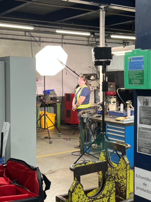 tournage spot recrutement atelier mise au point outillage