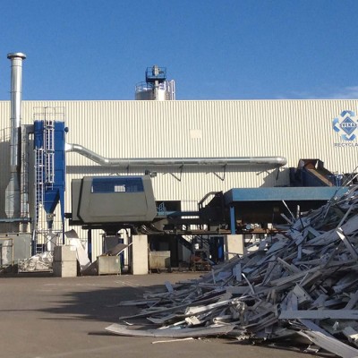 La collecte, le tri et le traitement de matière à recycler