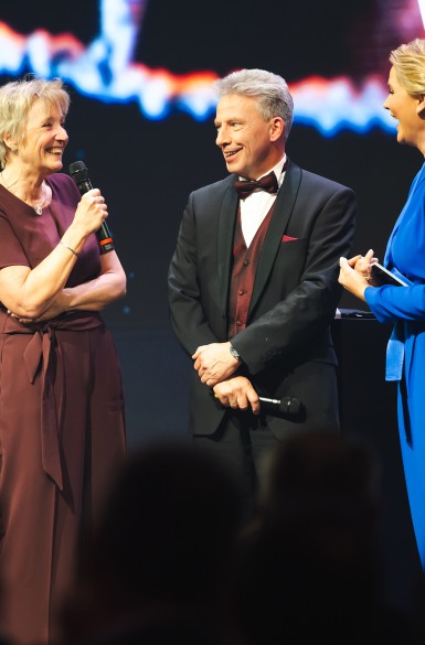 Laudatio speech after winning the EOY 2025