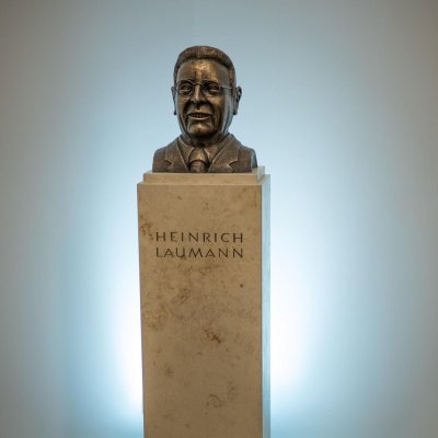 Bust of Heinrich Laumann