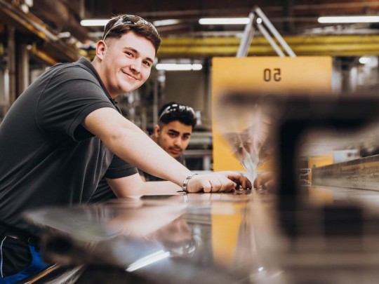 Ausbildung_Verfahrensmechaniker_VEKA