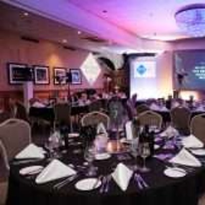 ee_240718inveka_0349-250x167