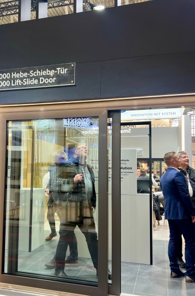 Exhibition of GEALAN-KUBUS and the S9000 Lift-slide-door at BAU 2025