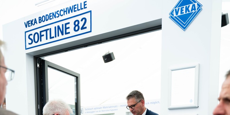 Die neue niveaugleiche Bodenschwelle von VEKA