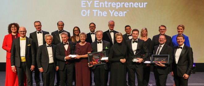 All winners of the EOY on stage