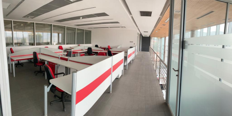 Office building VEKA Chile