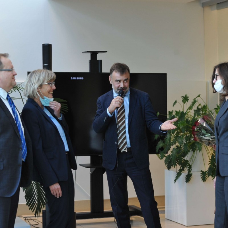 Elke Hartleif with Management VEKA Rus