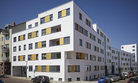 Apartment building "Königsviertel" in Halle (Saale), Germany
