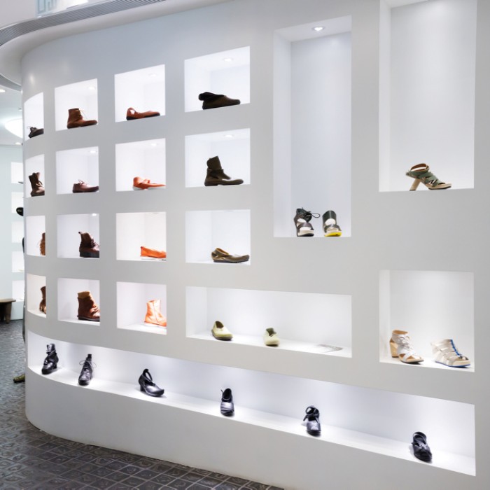 Shoe store with VEKAPLAN K