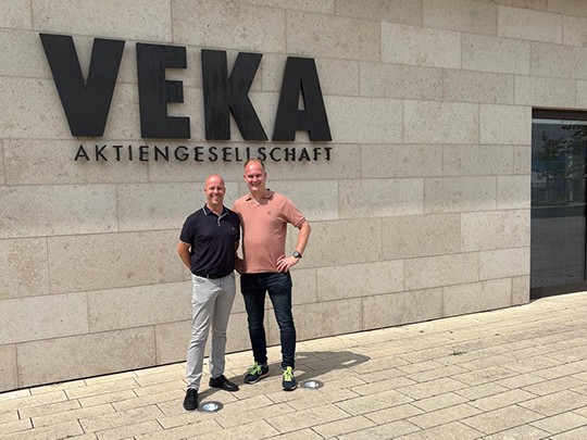 Nieuwe kozijnfabrikant start met VEKA kunststofprofielen