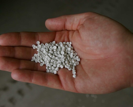 PI White Pellets
