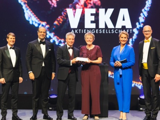 „Entrepreneur Of The Year 2025“ und als Weltmarktführer bestätigt