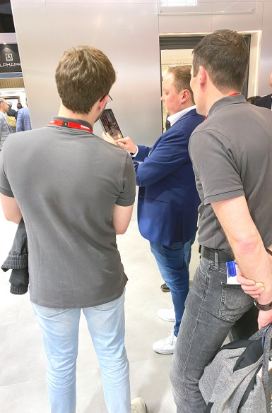 Live demonstration of the app WindowViewer at Fensterbau Frontale 2024