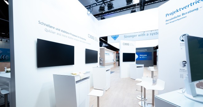 DBS Bereich auf dem VEKA Stand vor Eröffnung der Messe